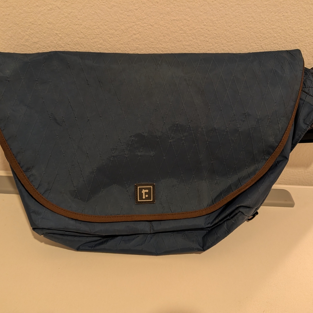 Rickshaw Bags Medium Zero Laptop